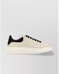 McQueen - Leather Sneakers With Contrasting Heel Tab - Lyst