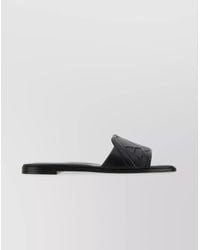McQueen - Flat Sole Leather Slide Sandals - Lyst