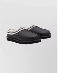 UGG - Round Toe Flat Sole Embroidered Sandals - Lyst