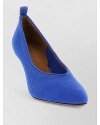 Versace - Tina Pumps Kitten Heel Pointed Toe - Lyst