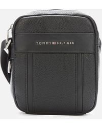 tommy hilfiger bags man