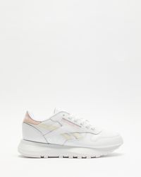 Reebok Classic Leather in Silver 