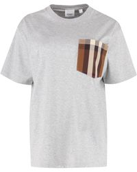 Burberry T-shirts for Women | Online Sale up to 82% off | Lyst