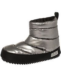 marc jacobs white boots