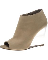 Burberry \n Beige Leather Boots - Natural