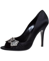gucci satin pumps
