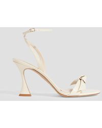 Alexandre Birman - Clarita Bell Bow-Detailed Patent-Leather Sandals - Lyst