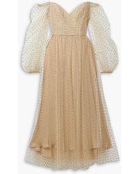 Monique Lhuillier - Schulterfreies midikleid aus tüll mit punkten - Lyst