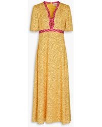 Saloni - Tabitha midikleid aus glänzendem seiden-jacquard mit print - Lyst