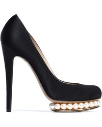 Nicholas Kirkwood Faux Pearl-embellished Satin Platform Pumps Black