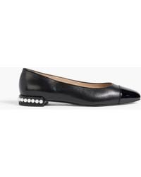 Stuart Weitzman - Pearl Embellished Smooth And Patent-Leather Ballet Flats - Lyst