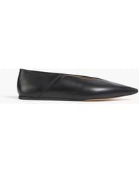 Le Monde Beryl - Babouche Leather Point-Toe Flats - Lyst