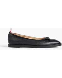 Thom Browne - Bow-detailed Pebbled-leather Ballet Flats - Lyst