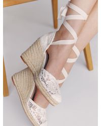 Reformation - Camilla Lace Up Wedge Espadrille - Lyst
