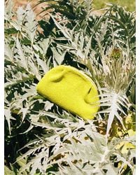Reformation - Molly Maude Clutch Lime Raffia - Lyst