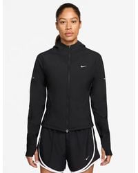 Nike - Women's Swift Therma-fit Fitted Running Jacket - Lyst