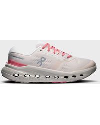 On Shoes - Women's Cloudrunner 3 - Lyst