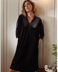 white company ladies clothes