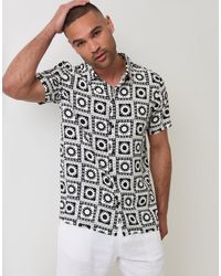 Threadbare - Geometric Sun Print Short Sleeve Shirt - Lyst