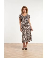 Smashed Lemon - Zomerse Maxi-Jurk Met V-Hals En Palmprint - Lyst