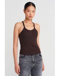 Dilvin - Slim Fit Ribbed Knit Cami Blouse - Lyst