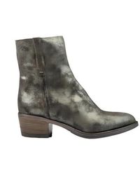 AQA - A8488 - Lyst