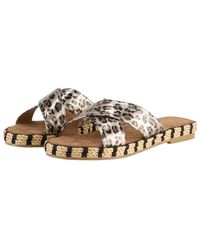 Tom Tailor - Flache Sandalen mit Animal-Print - Lyst