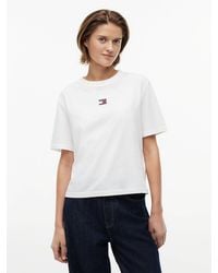 Tommy Hilfiger - Tommy Badge Boxy Crew Neck T-Shirt - Lyst
