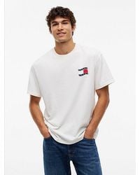 Tommy Hilfiger - Tommy Jeans Wavy Flag Back Logo Relaxed T-Shirt - Lyst