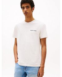 Tommy Hilfiger - T-Shirt Met Logo En Graphic Op De Achterkant - Lyst