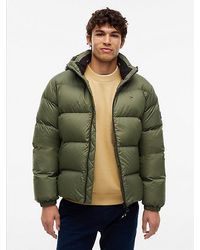 Tommy Hilfiger - Tommy Jeans Relaxed Down Hooded Puffer Jacket - Lyst
