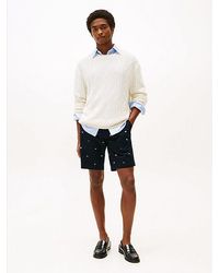 Tommy Hilfiger - Brooklyn Slim Fit Chino-Shorts Mit Flag-Stickereien - Lyst