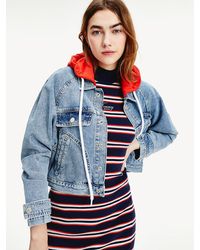 Tommy Hilfiger Cropped Denim Jack Met Capuchon - Blauw