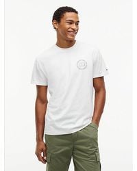 Tommy Hilfiger - Tommy Jeans Wavy Flag Back Logo Jersey T-Shirt - Lyst
