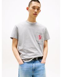 Tommy Hilfiger - T-Shirt Con Tasca Applicata E Logo Sul Retro - Lyst