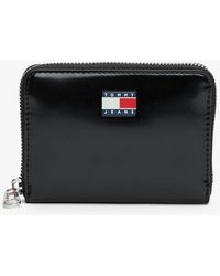 Tommy Hilfiger - Essential Logo Plaque Zip-Around Wallet - Lyst