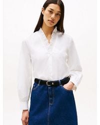 Tommy Hilfiger - Regular Fit Bluse Mit V-Ausschnitt Und Rüschen - Lyst