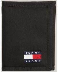 Tommy Hilfiger - Essential Trifold Badge Wallet - Lyst