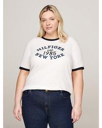 Tommy Hilfiger - Curve Varsity T-Shirt mit Kontrast-Besatz - Lyst
