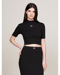 Tommy Hilfiger - Ribbed Mock Turtleneck Badge Crop Top - Lyst