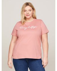 Tommy Hilfiger - Curve Signature Logo Regular Fit T-shirt - Lyst
