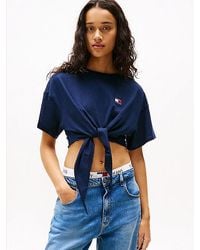 Tommy Hilfiger - Tommy Badge Cropped Fit T-Shirt Mit Knoten - Lyst