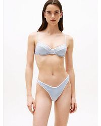 Tommy Hilfiger - Bikinitop Met Demi-Cups En Ribtextuur - Lyst