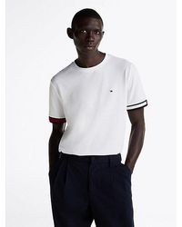 Tommy Hilfiger - Camiseta Con Rayas Global Stripe En Puños - Lyst