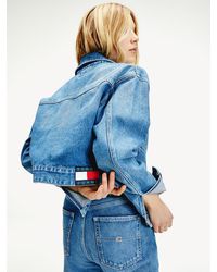 Tommy Hilfiger Cropped Truckerjack Van Gerecycled Denim - Blauw
