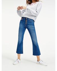 Tommy Hilfiger Katie Crop Flare Jeans Met Onafgewerkte Zoom - Blauw