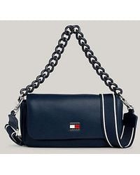 Tommy Hilfiger - City kleine Crossbody-Tasche mit dicker Kette - Lyst