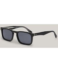 Tommy Hilfiger - Rechteckige Sonnenbrille mit Nietendetails - Lyst