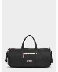 Tommy Hilfiger Jeans Logo Duffle Bag In Black For Men
