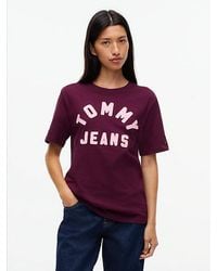 Tommy Hilfiger - Tommy Jeans Textured Logo Relaxed Jersey T-Shirt - Lyst